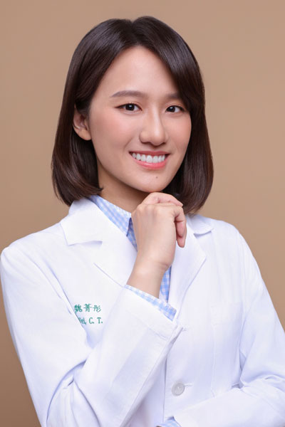 魏菁彤